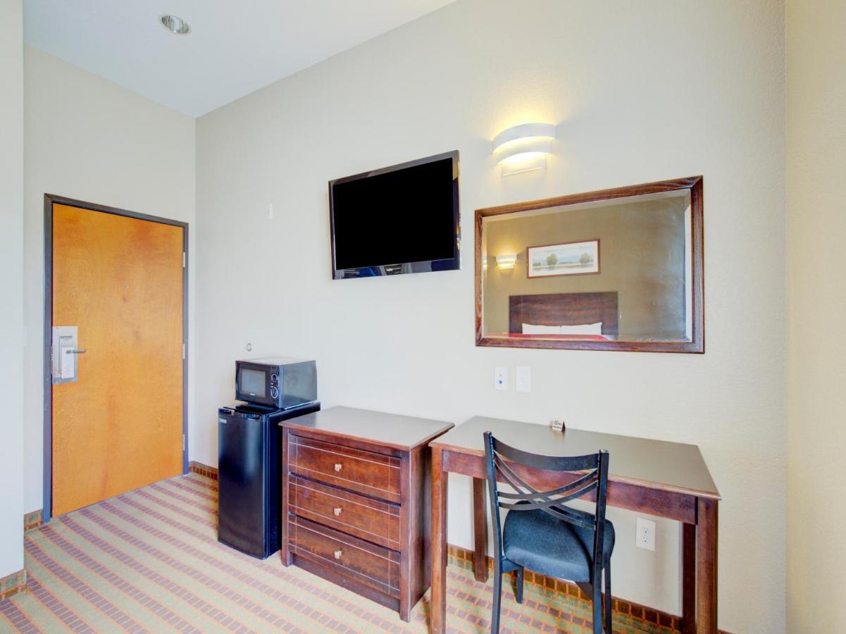 Hotel Dilley Grand Esterno foto